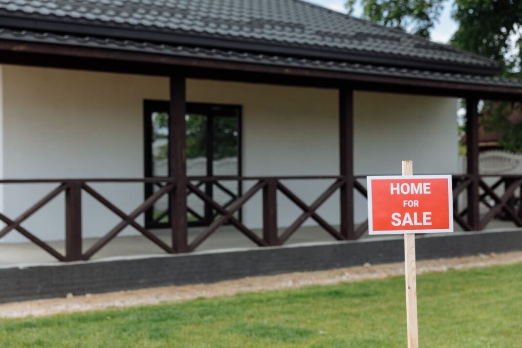 How to Sell Your House Faster Without Automatically Cutting the Price