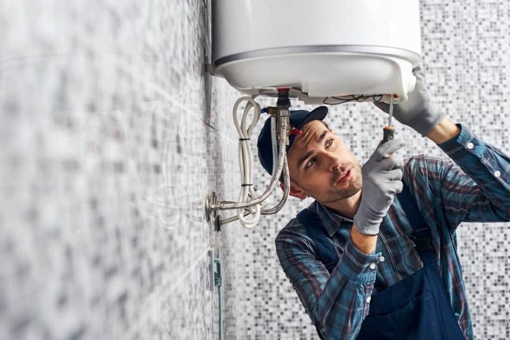No Hot Water? Here’s When to Call a Plumber for Water Heater Repair